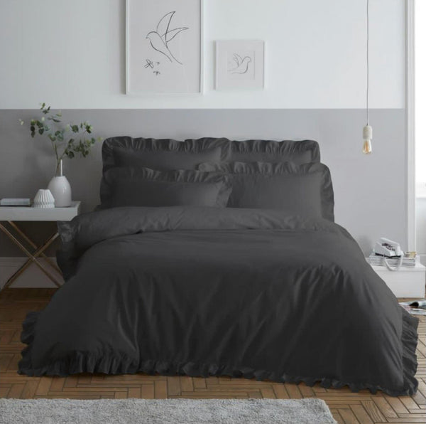 Gaveno Cavailia Ruffle Duvet Set