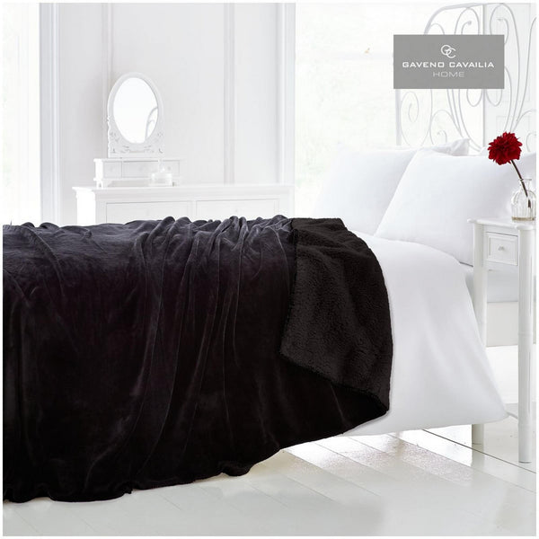 Gaveno Cavailia Sherpa Throw