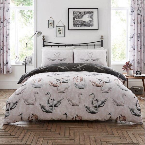 gaveno cavailia Swan Duvet Cover