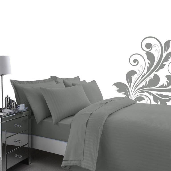 gaveno cavailia TC 200 Satin Stripe Duvet Set