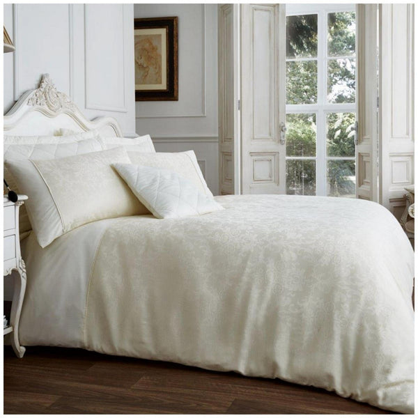 Gaveno Cavailia Vincenza Jacquard Duvet Set