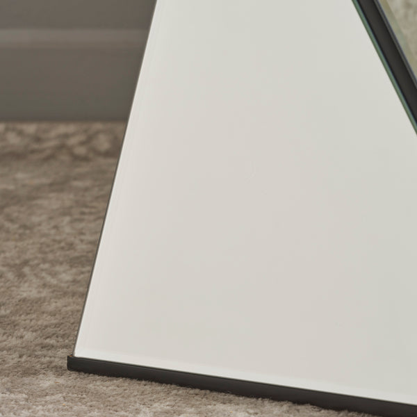 Gdf Studio Amler Geometrical Mirrored Side Table