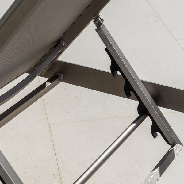 Gdf Studio Holborn Outdoor Modern Gray Mesh Chaise Lounge With Wheels (Set Of 2)