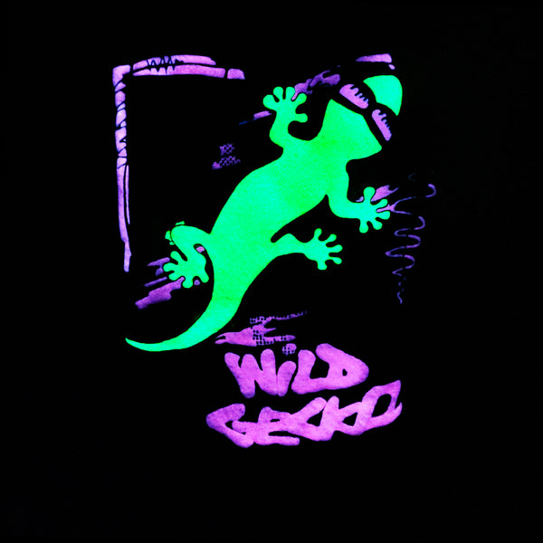 Gecko Hawaii 1989 Gecko Graffiti White LS Tee