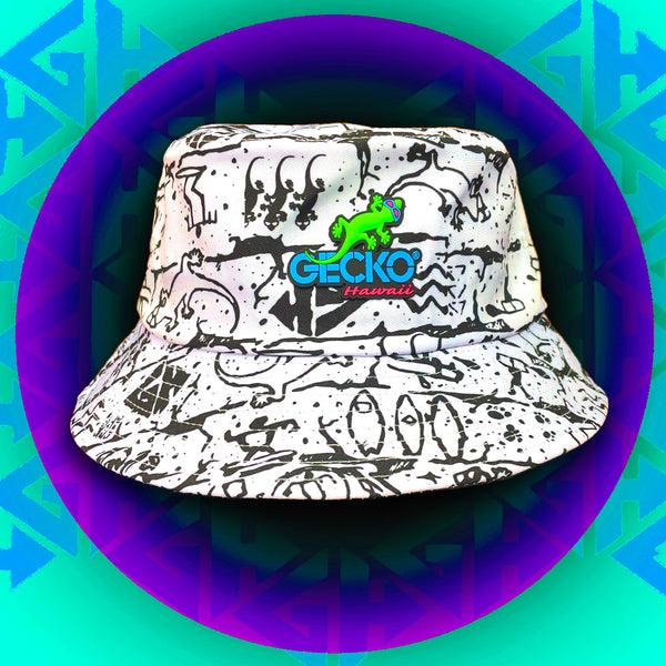 gecko hawaii Gecko Wall Black & White Bucket Hat