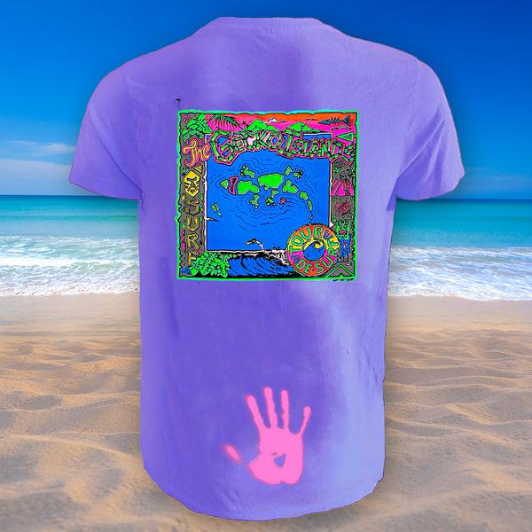 gecko hawaii Wild Gecko Islands - Hyper Flash Color Change Purple to Pink T-Shirt