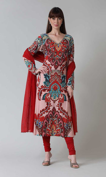 geisha designs Aaima Kurta Set
