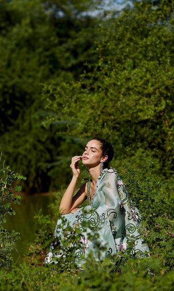 geisha designs Clio Floral Saree