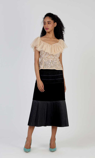 Geisha Designs Delilah Embroidered Blouse