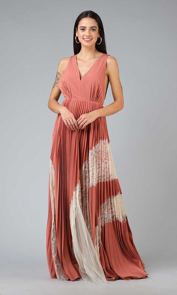 geisha designs Evelyn Lace Maxi