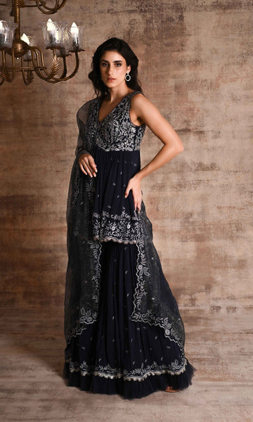 geisha designs Nushin Sharara set