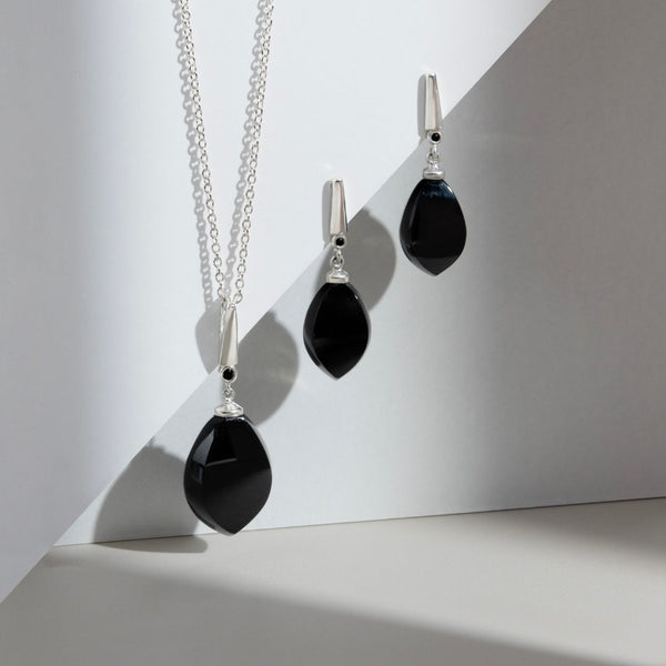 Gemondo Art Deco Style Black Onyx Cabochon & Black Spinel Pendant In Sterling Silver