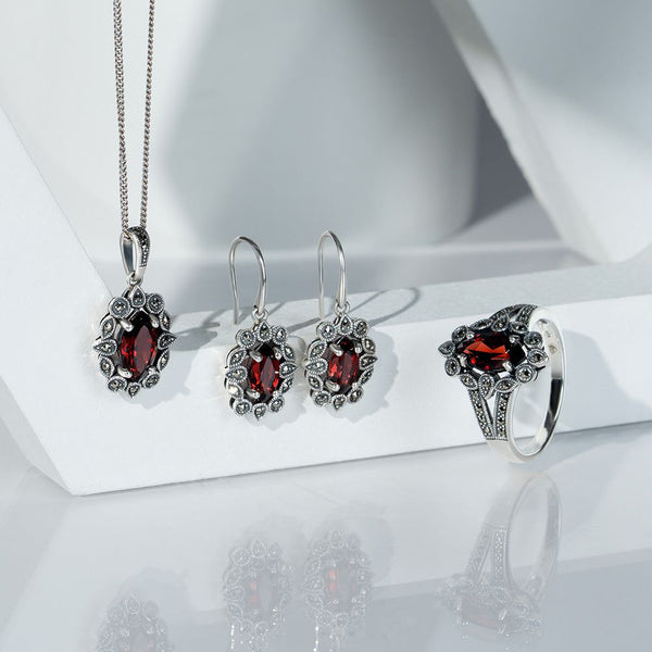 Gemondo Art Deco Style Marquise Garnet & Marcasite Pendant Necklace In Sterling Silver