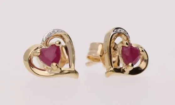 Gemondo Classic Heart Ruby & Diamond Stud Earrings In 9ct Yellow Gold