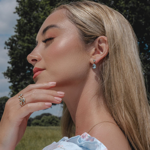 Gemondo Classic Pear Blue Topaz Drop Earrings In 9ct Yellow Gold