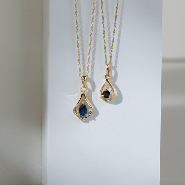 Gemondo Classic Pear Sapphire & Three Diamond Leaf Halo Pendant In 9ct Yellow Gold