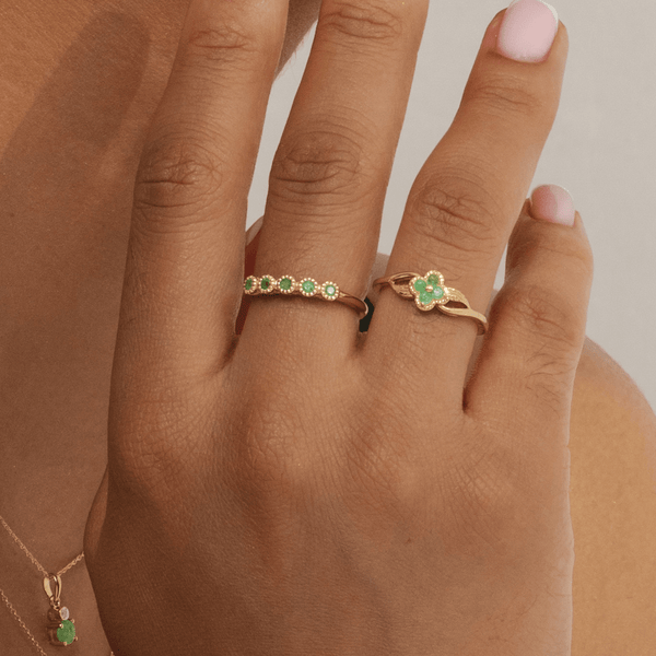 Gemondo Classic Round Emerald Five Stone Eternity Ring In 9ct Yellow Gold