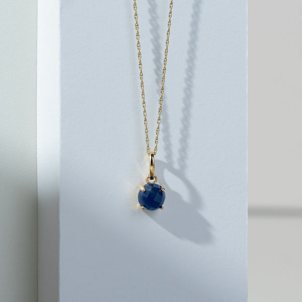 Gemondo Classic Round Sapphire Checkerboard Pendant In 9ct Yellow Gold