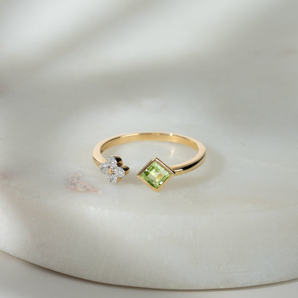 Gemondo Contemporary Peridot & Diamond Open Ring In 9ct Yellow Gold