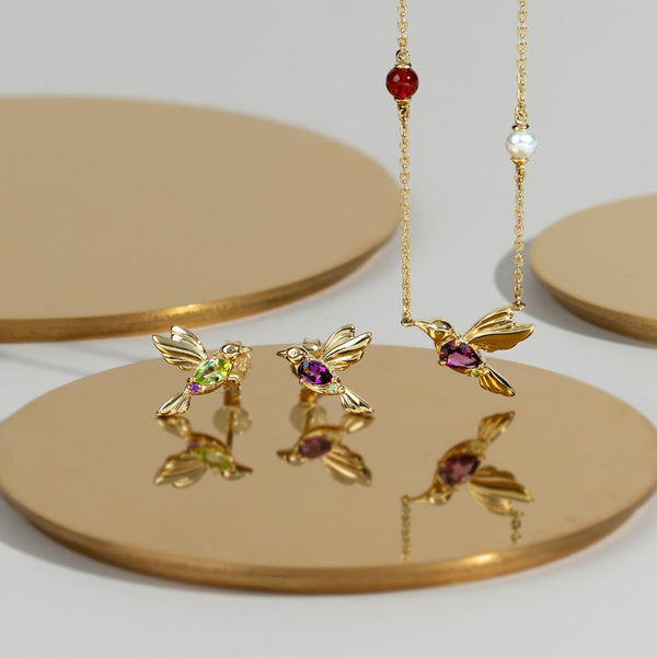 Gemondo ECFEW™ Creator Mismatched Peridot & Rhodolite Hummingbird Stud Earrings In Gold Plated Sterling Silver
