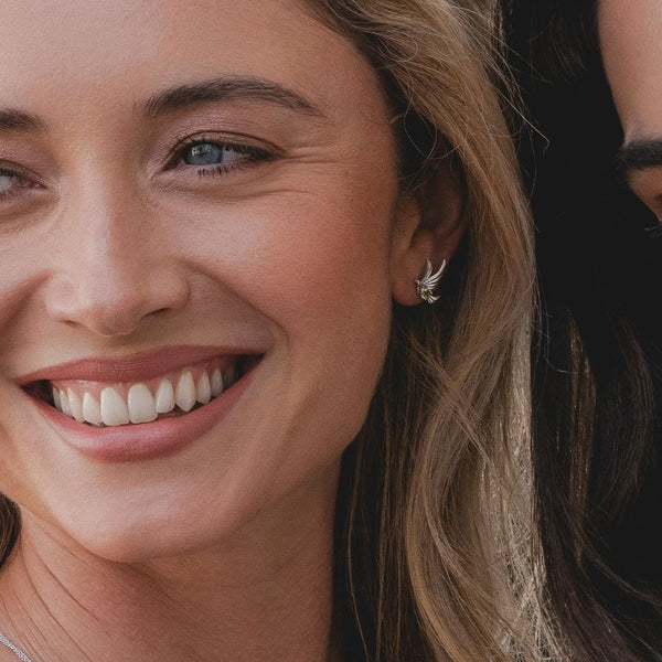 Gemondo ECFEW™ Creator Peridot Dove Stud Earrings In Sterling Silver