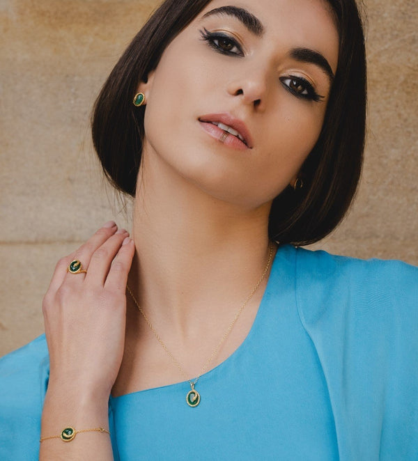 Gemondo ECFEW™ Dyed Green Chalcedony Winding Snake Ring In Yellow Gold Plated Silver