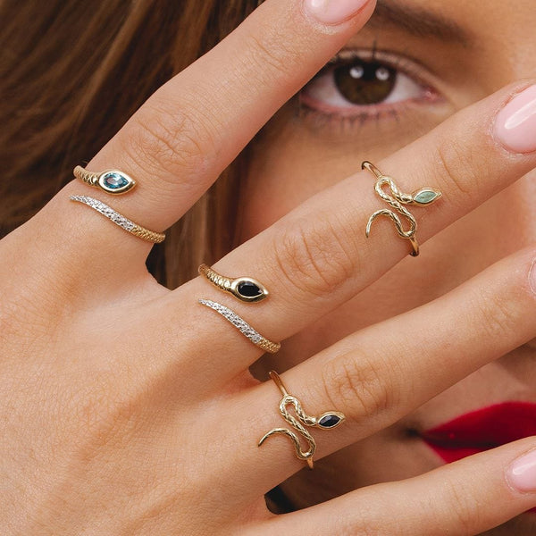 Gemondo ECFEW™ Sapphire Winding Snake Ring In 9ct Yellow Gold