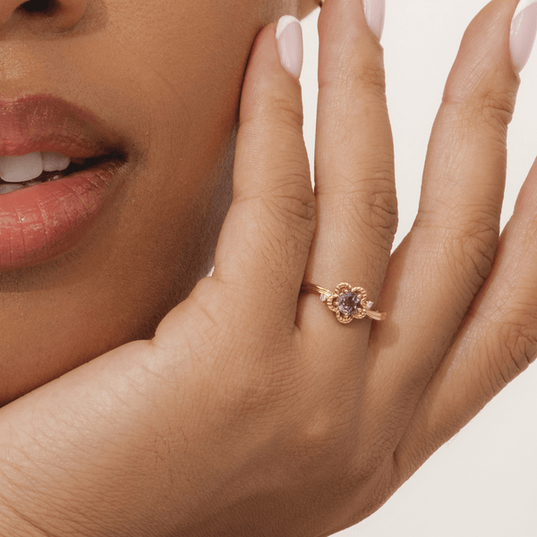 Gemondo Floral Round Amethyst & Diamond Ring In 9ct Yellow Gold