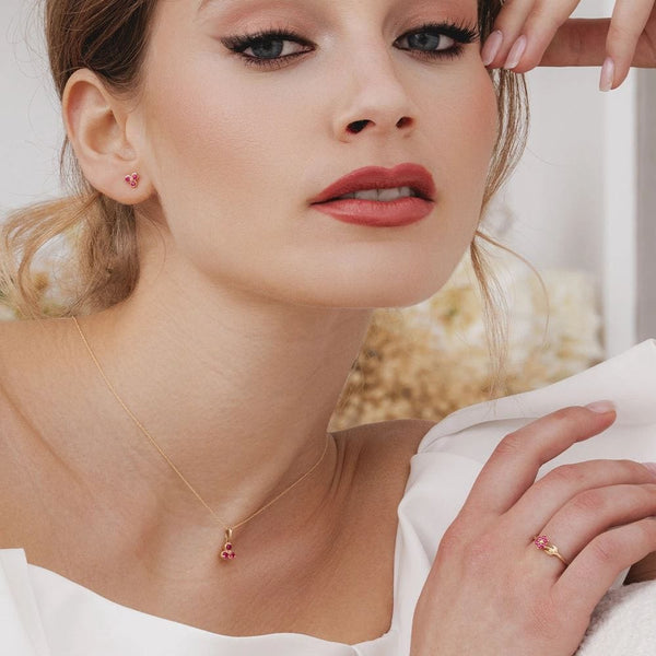 Gemondo Floral Ruby Three Stone Pendant Necklace In 9ct Yellow Gold