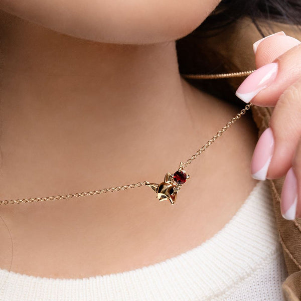 Gemondo Gardenia Garnet Fox Necklace In 9ct Yellow Gold