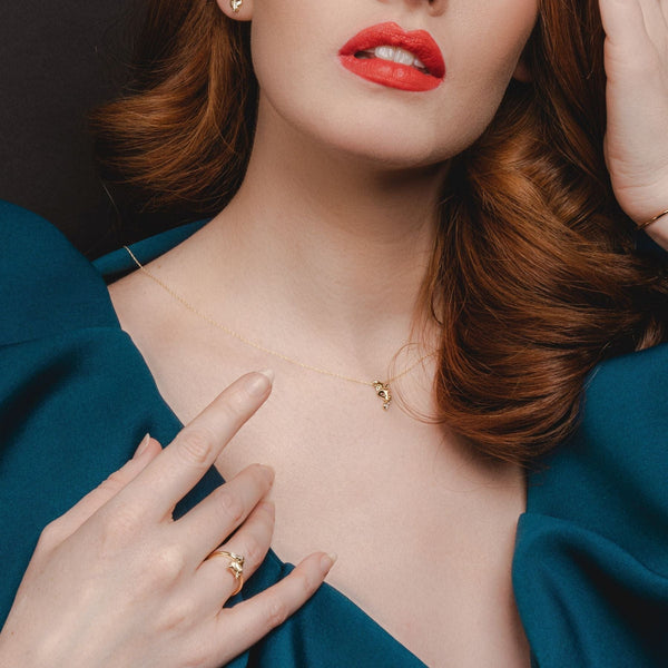 Gemondo Gardenia Tsavorite Fox Pendant Necklace In 9ct Yellow Gold