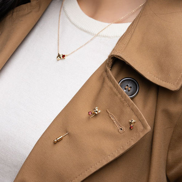 Gemondo Gardenia Garnet Fox Pin In 9ct Yellow Gold