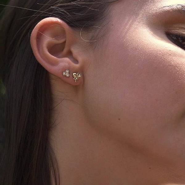 Gemondo Honeycomb Inspired Mismatched Diamond Bee Earrings In 9ct Yellow Gold