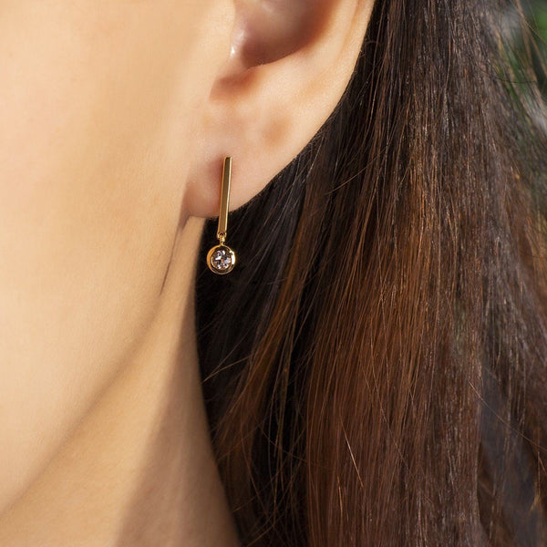 Gemondo Micro Statement Mismatched Morganite Drop Earrings In 9ct Yellow Gold