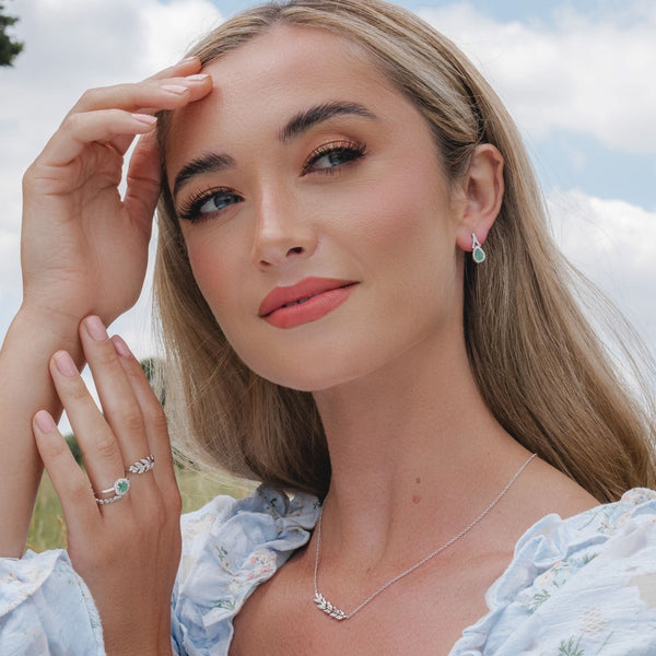 Gemondo O Leaf Diamond Necklace & Ring Set In 9ct White Gold