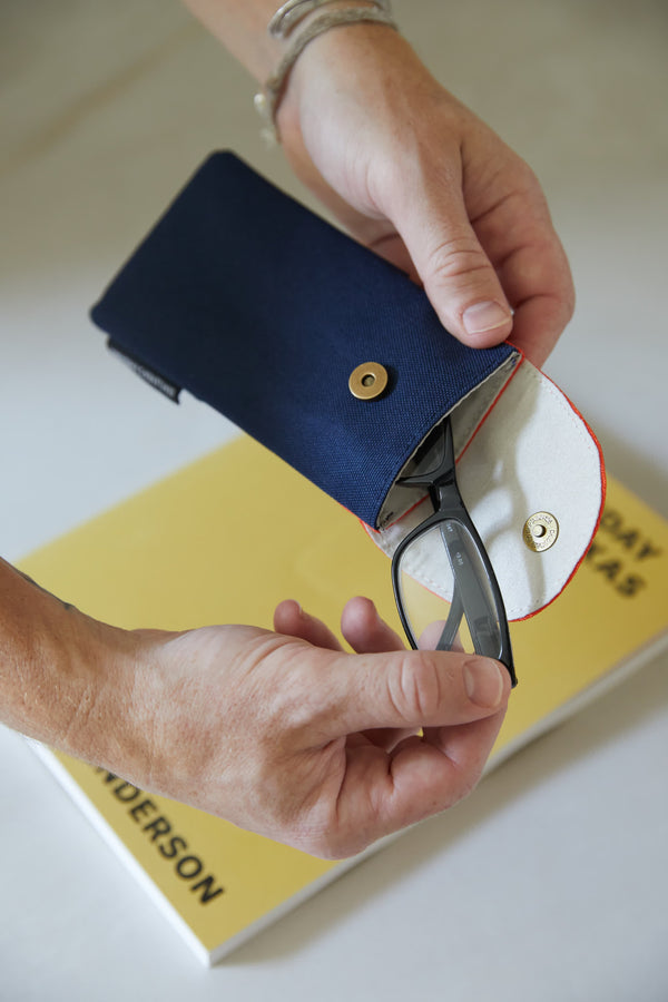 Gentlemen's Hardware Glasses Case