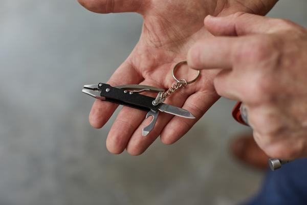 Gentlemen's Hardware Mini Pliers Multi-Tool