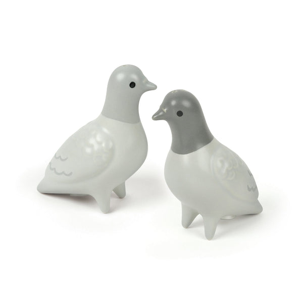 genuine fred CLAY PIGEONS Salt & Pepper Shakers