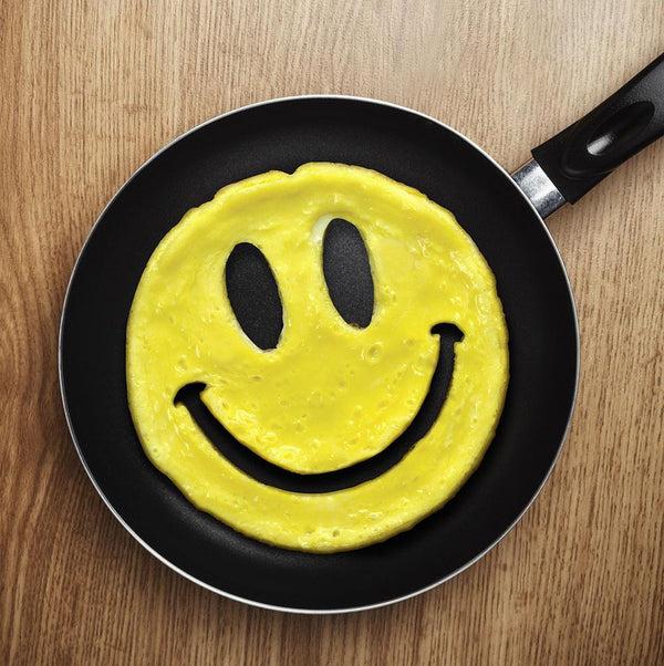 Genuine Fred CRACK A SMILE Breakfast Mold