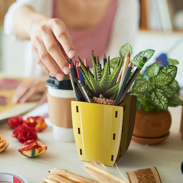 Genuine Fred POP PLANTS - Aloe Pencil Holder