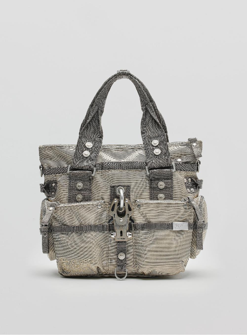 George Gina & Lucy 6IX