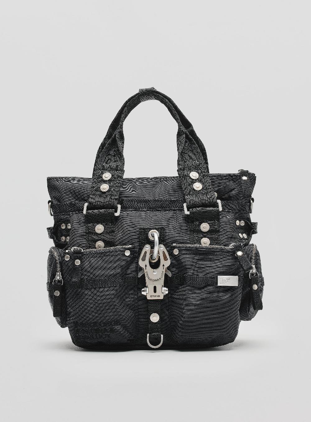 george gina & lucy 6IX