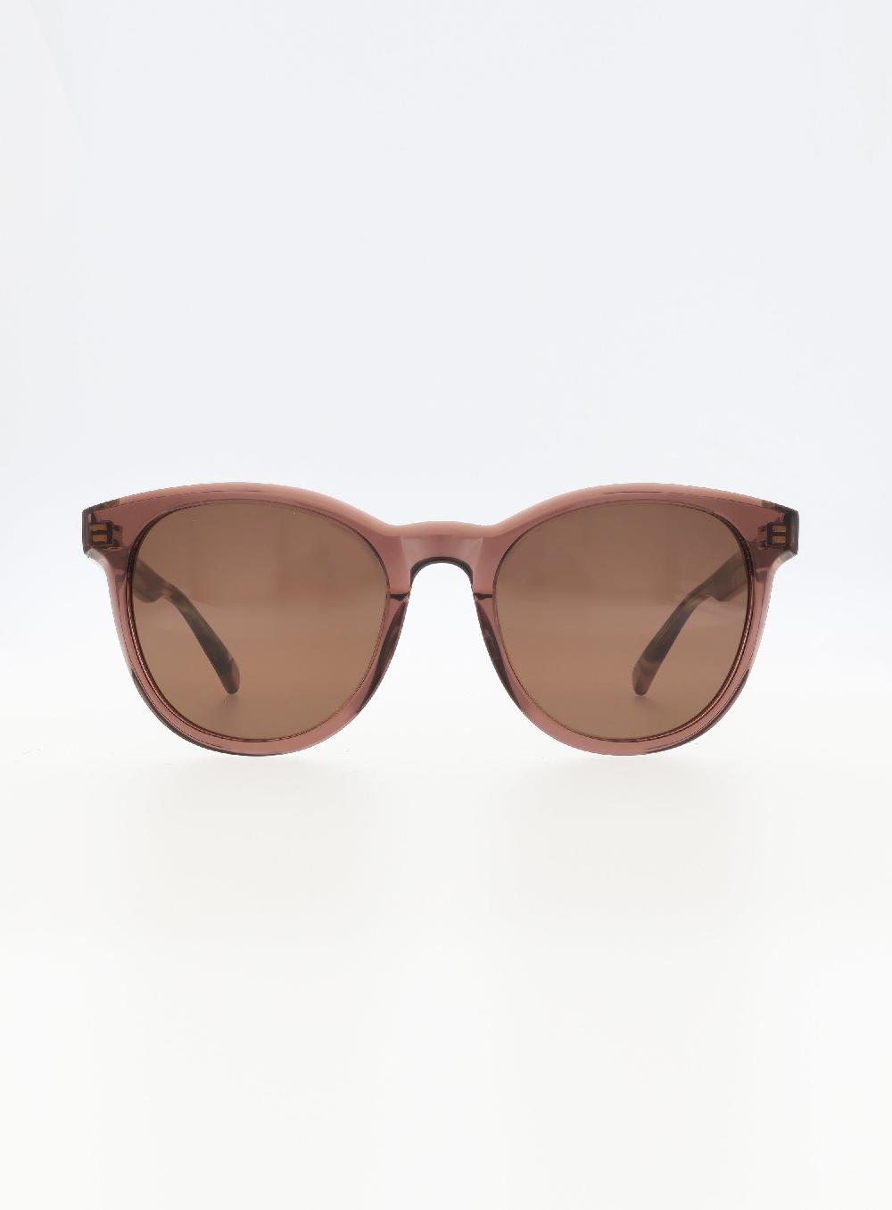 george gina & lucy Eyela