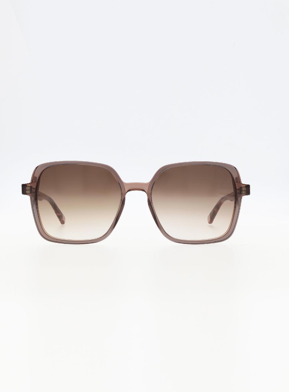 george gina & lucy Heyedi