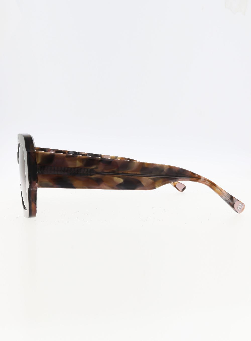 George Gina & Lucy Keyela