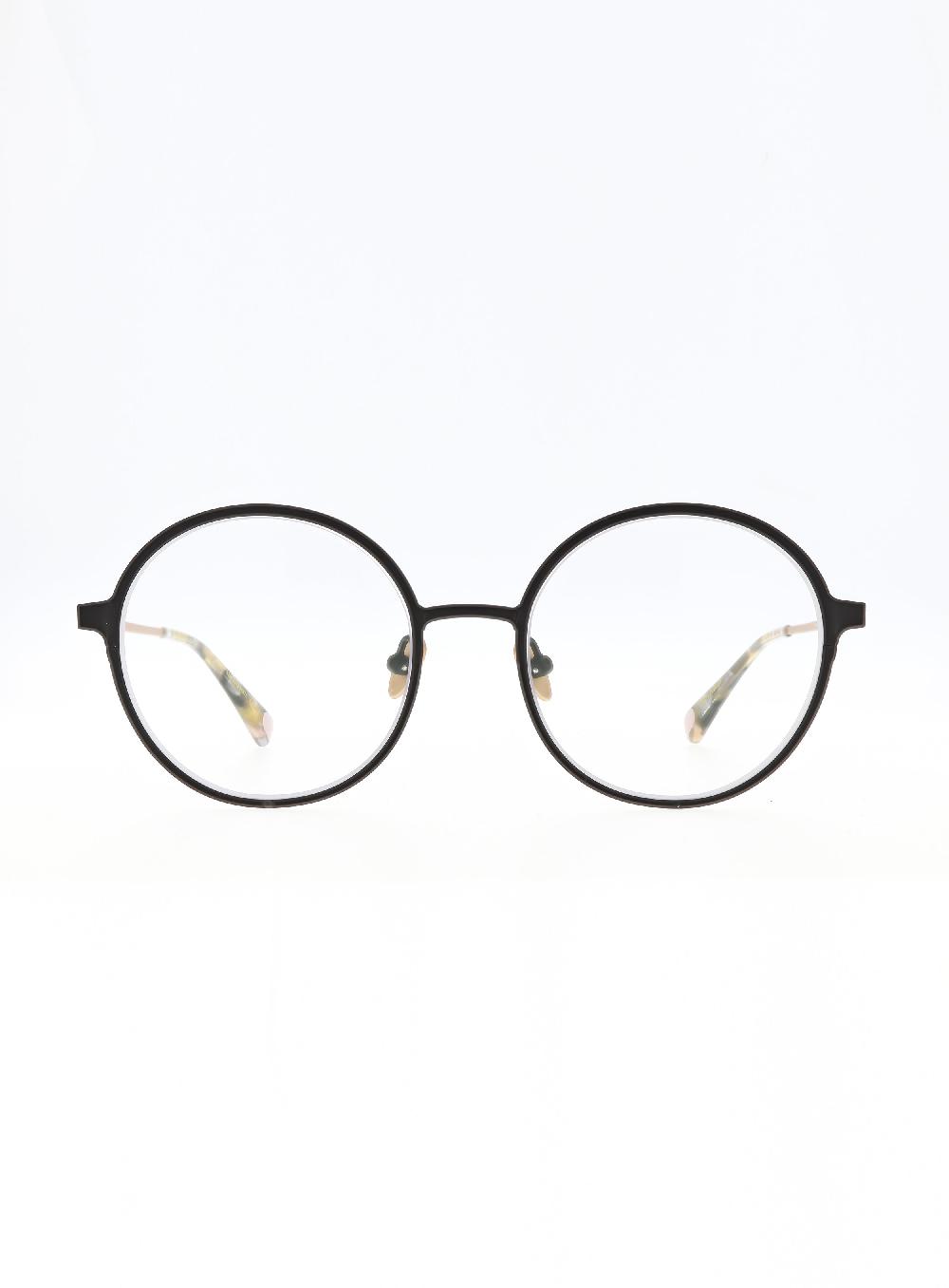 george gina & lucy Lissee