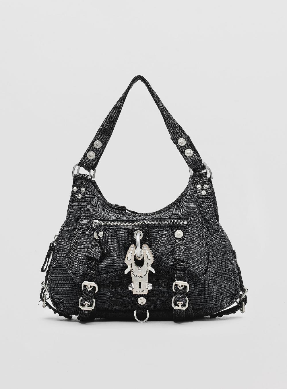 george gina & lucy MOS COWGIRL