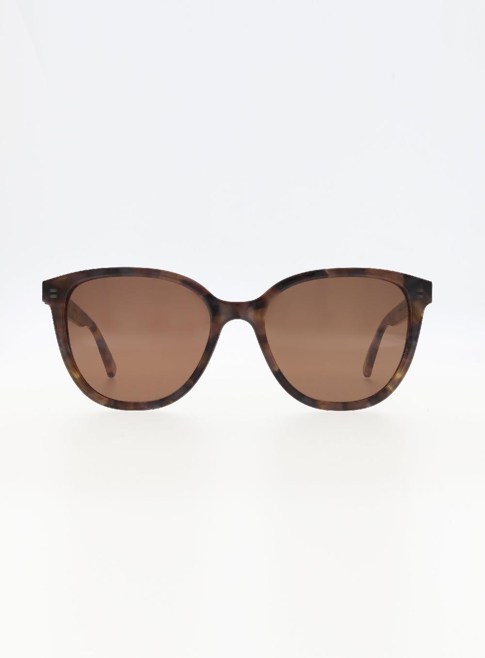 George Gina & Lucy Neyeomi