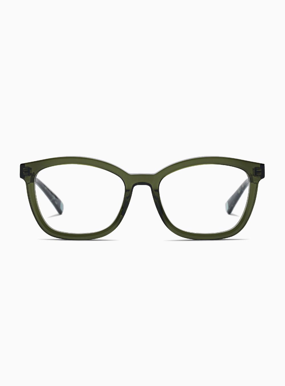 george gina & lucy Seengapore