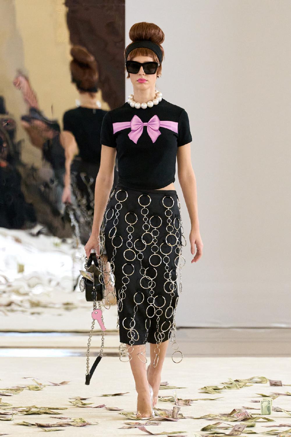 George Keburia GEORGE KEBURIA - BLACK OVERSIZED KEYCHAIN